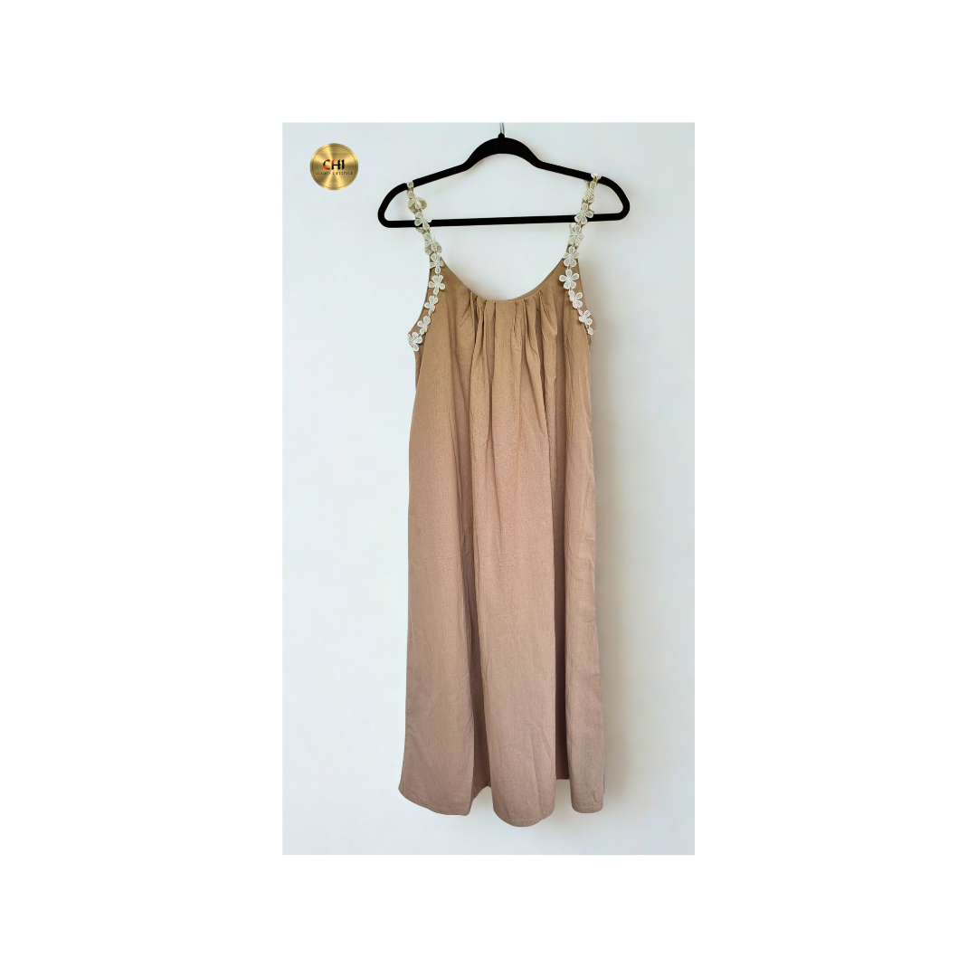 Pretty Little Lady dress in beige color variant